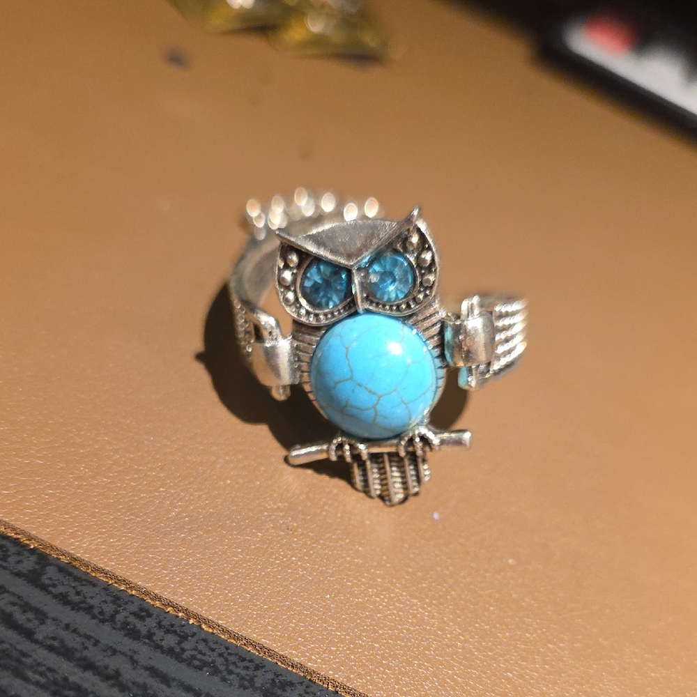 Source Unknown Silver Owl Ring With Turquoise And… - image 1